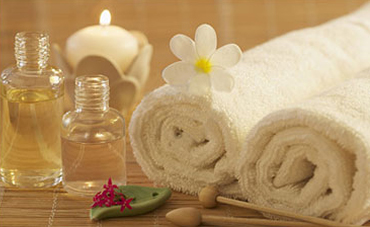 Skinz Offers: Herbal Soaps,Bathing Soaps, Natural Handmade Soaps, Herbal Soaps in India